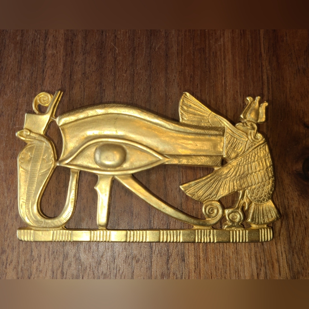 1976 ~ EYE of RA ~ PENDANT Horus METROPOLITAN MUSEUM ART King TUT EGYPTIAN